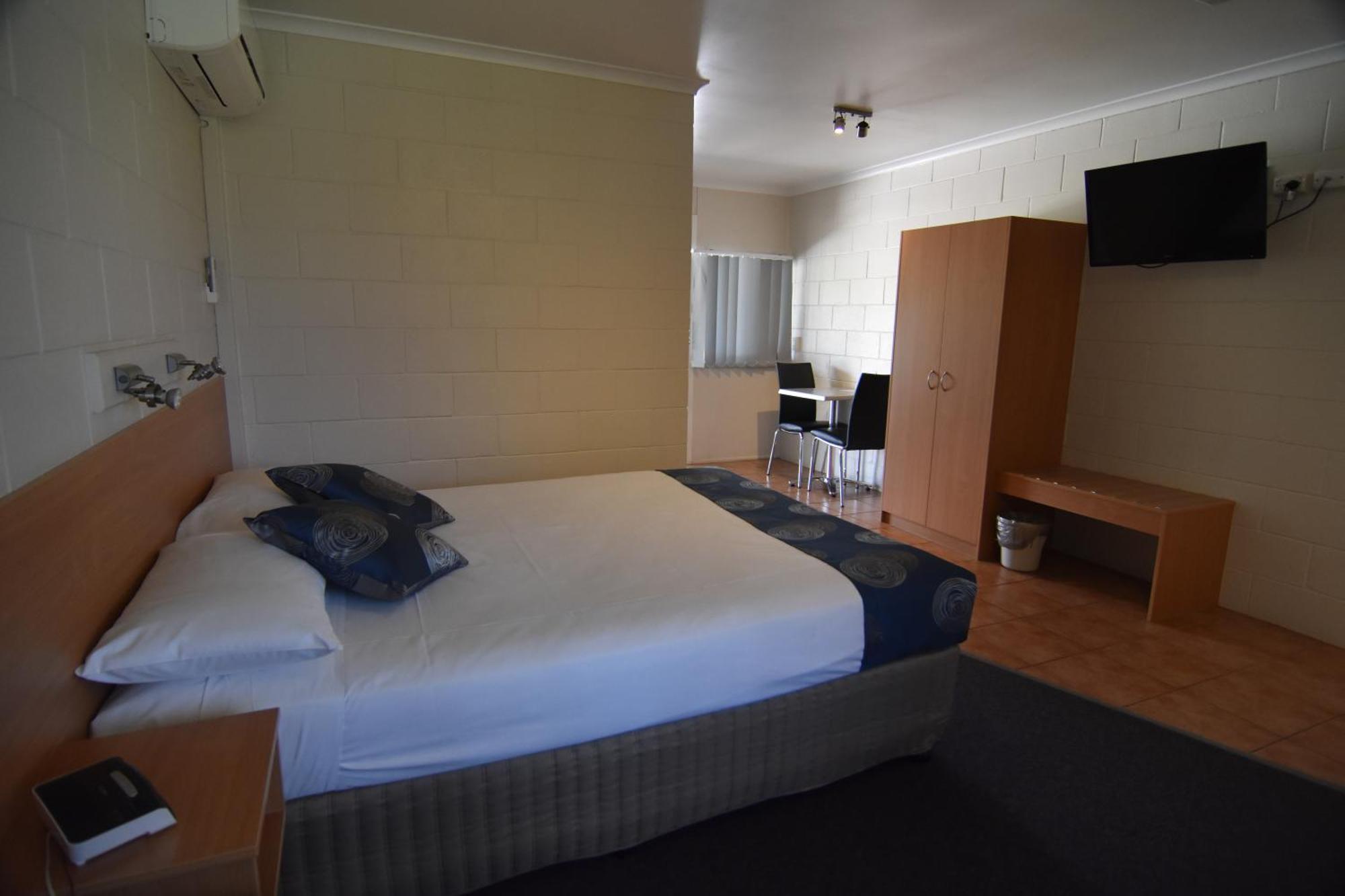 Mundubbera Billabong Motor Inn חדר תמונה