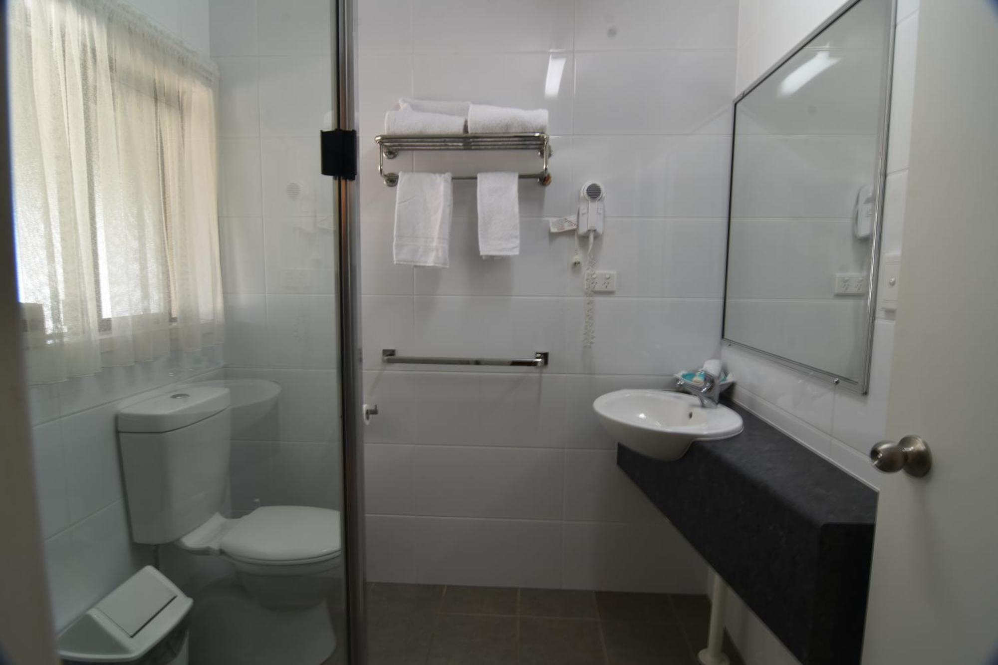 Mundubbera Billabong Motor Inn חדר תמונה
