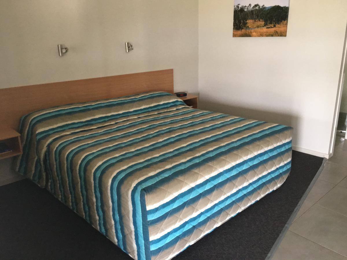 Mundubbera Billabong Motor Inn מראה חיצוני תמונה
