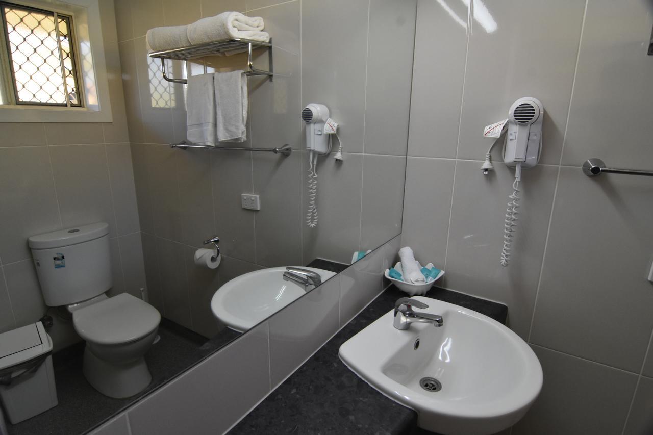 Mundubbera Billabong Motor Inn מראה חיצוני תמונה