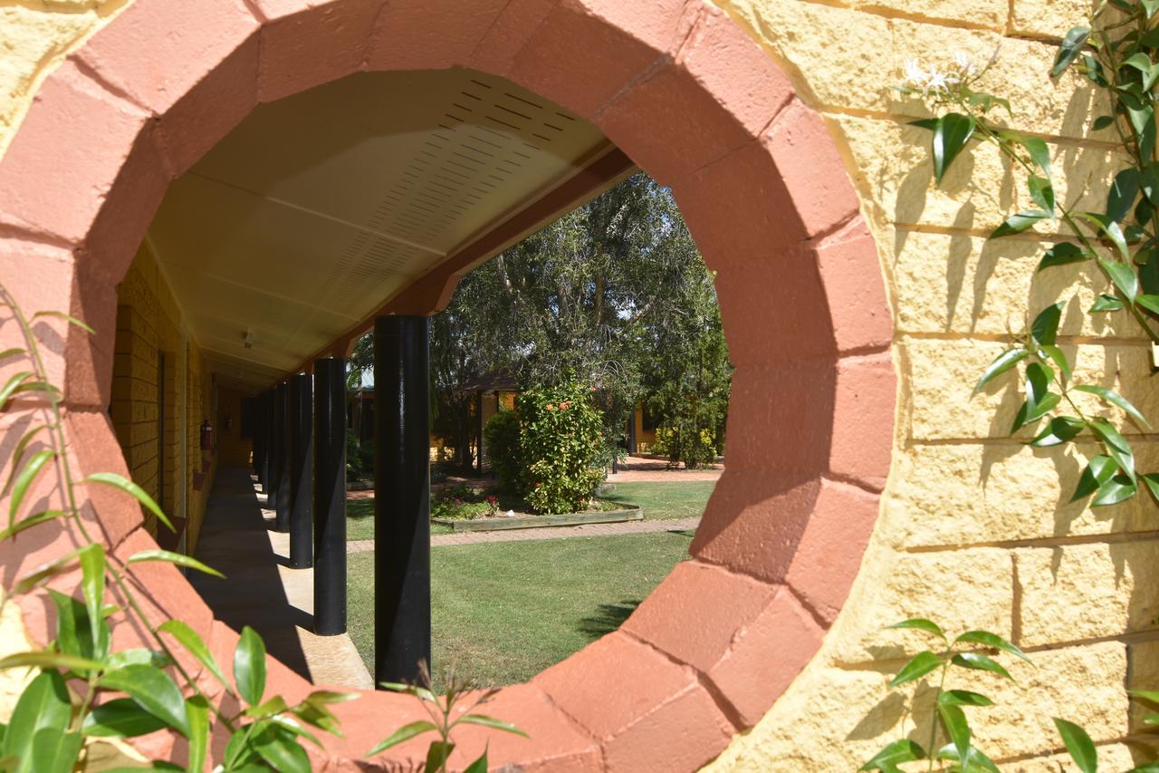 Mundubbera Billabong Motor Inn מראה חיצוני תמונה