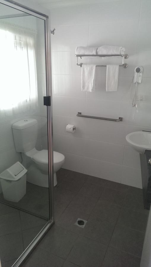 Mundubbera Billabong Motor Inn חדר תמונה